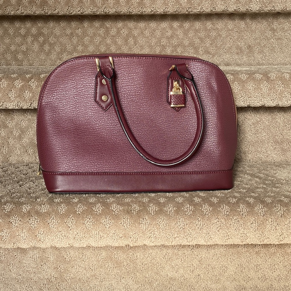 Maroon/Bergundy faux Leather Purse